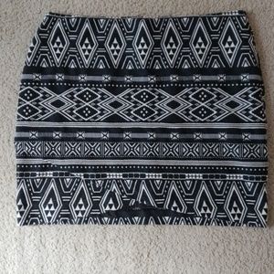 H&M Tribal Print Tulip Skirt